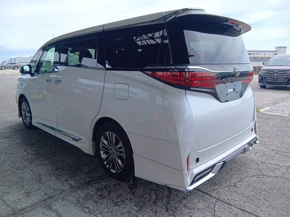
								Toyota alphard z new facelift (07325) full									