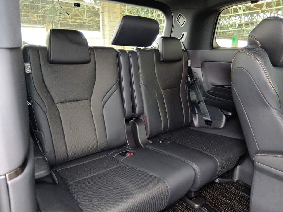 
								Toyota alphard z new facelift (07325) full									