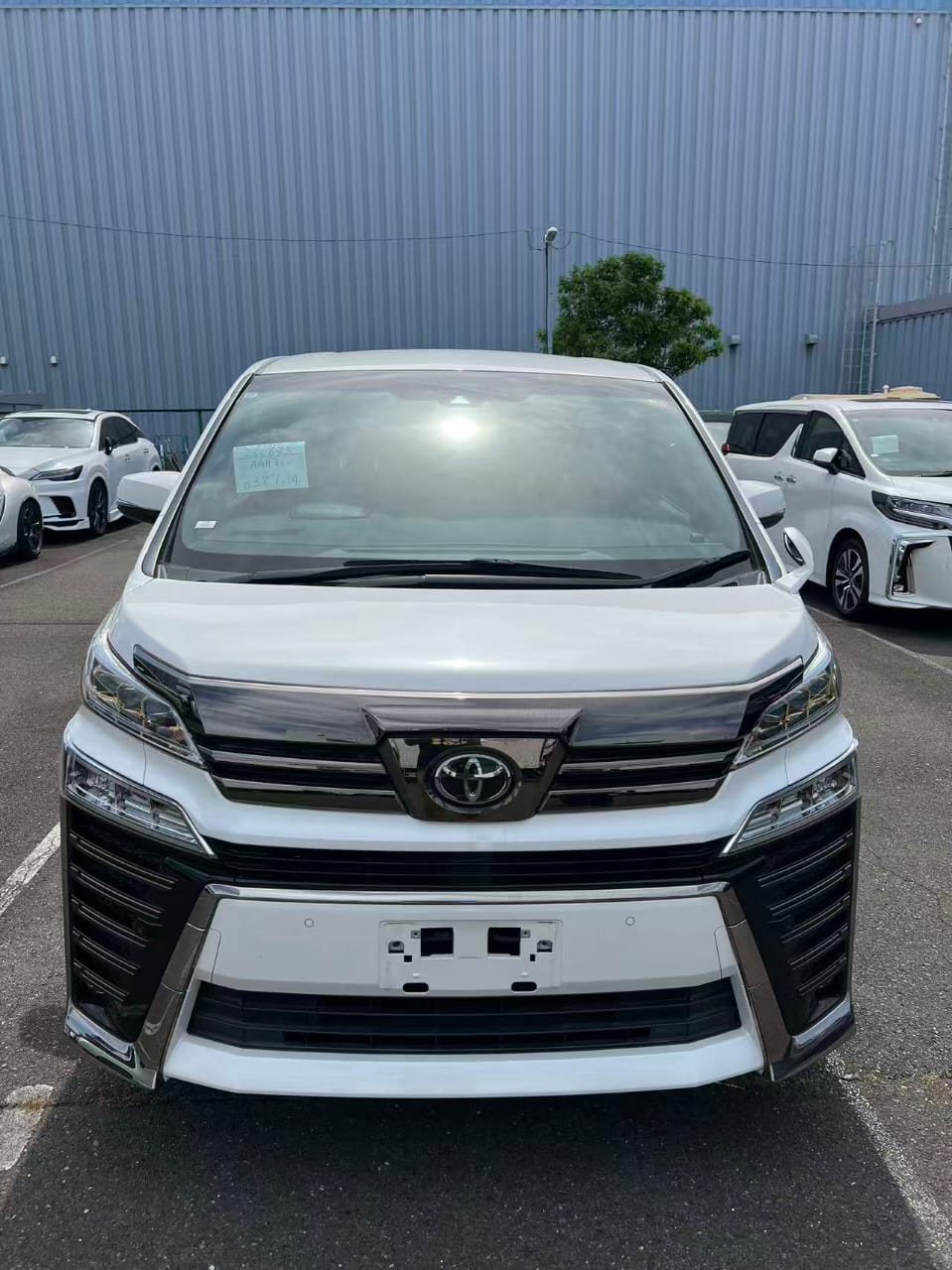 
								Toyota vellfire golden eye 2 (87014) full									