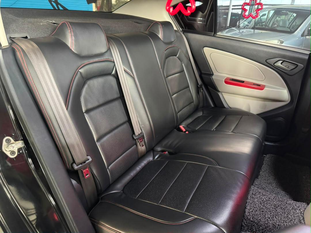 
								proton persona 1.6 manual CDY502 full									
