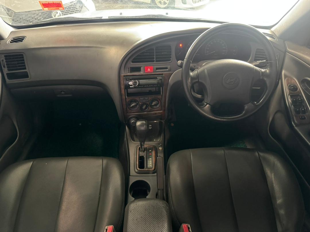 
								JGU6614 hyundai elantra 1.8 full									