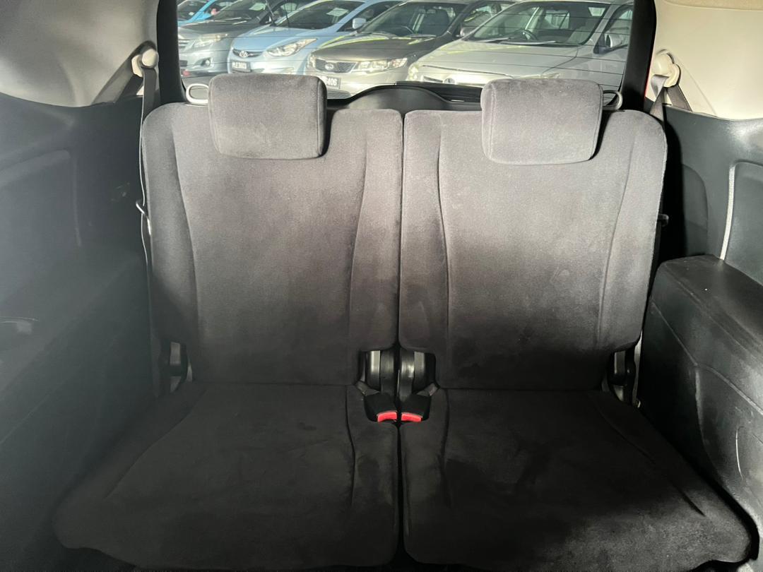 
								JNQ2138 HONDA STREAM 1.8 AUTO full									