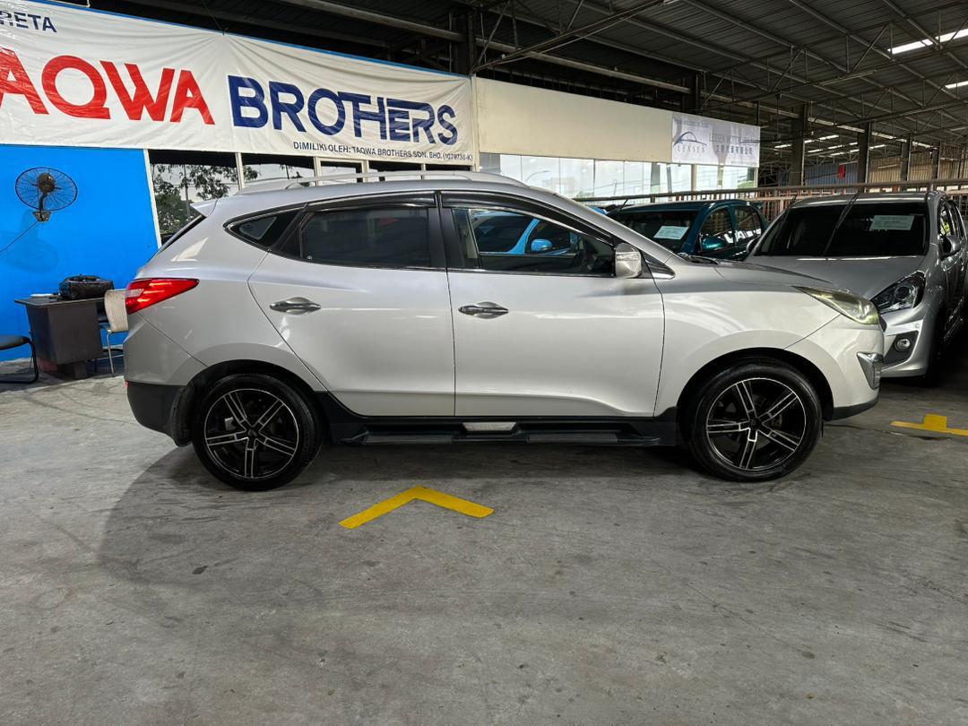
								WUL5919 HYUNDAI TUCSON full									