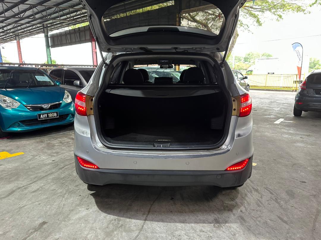 
								WUL5919 HYUNDAI TUCSON full									