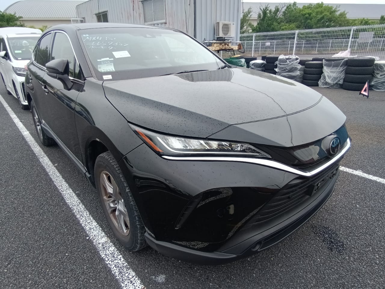 
								2023 TOYOTA HARRIER S (87384 full									
