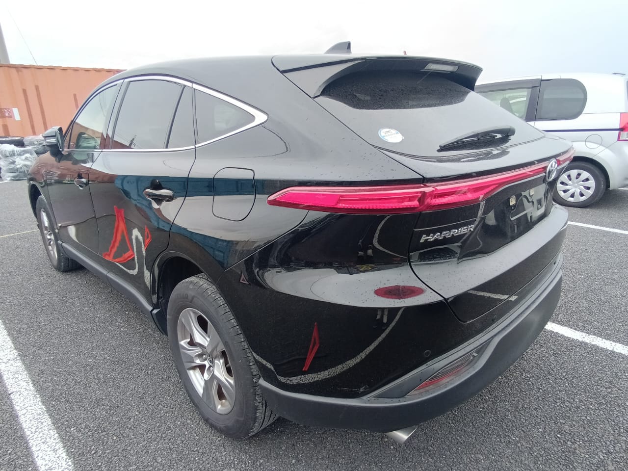 
								2023 TOYOTA HARRIER S (87384 full									