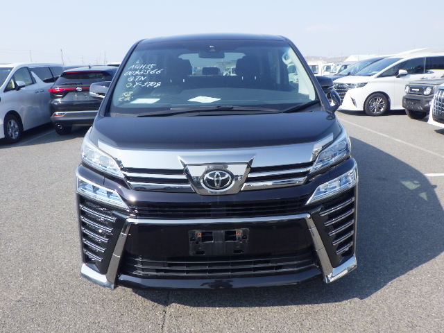 
								2021 toyota vellfire z full									