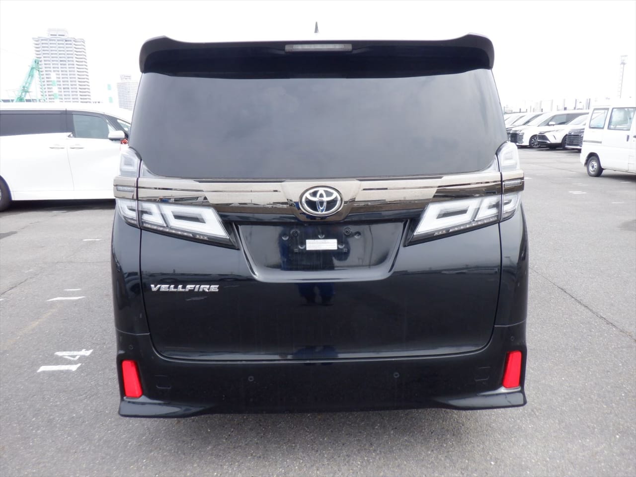
								2023 toyota vellfire golden eyes 3(54387) full									