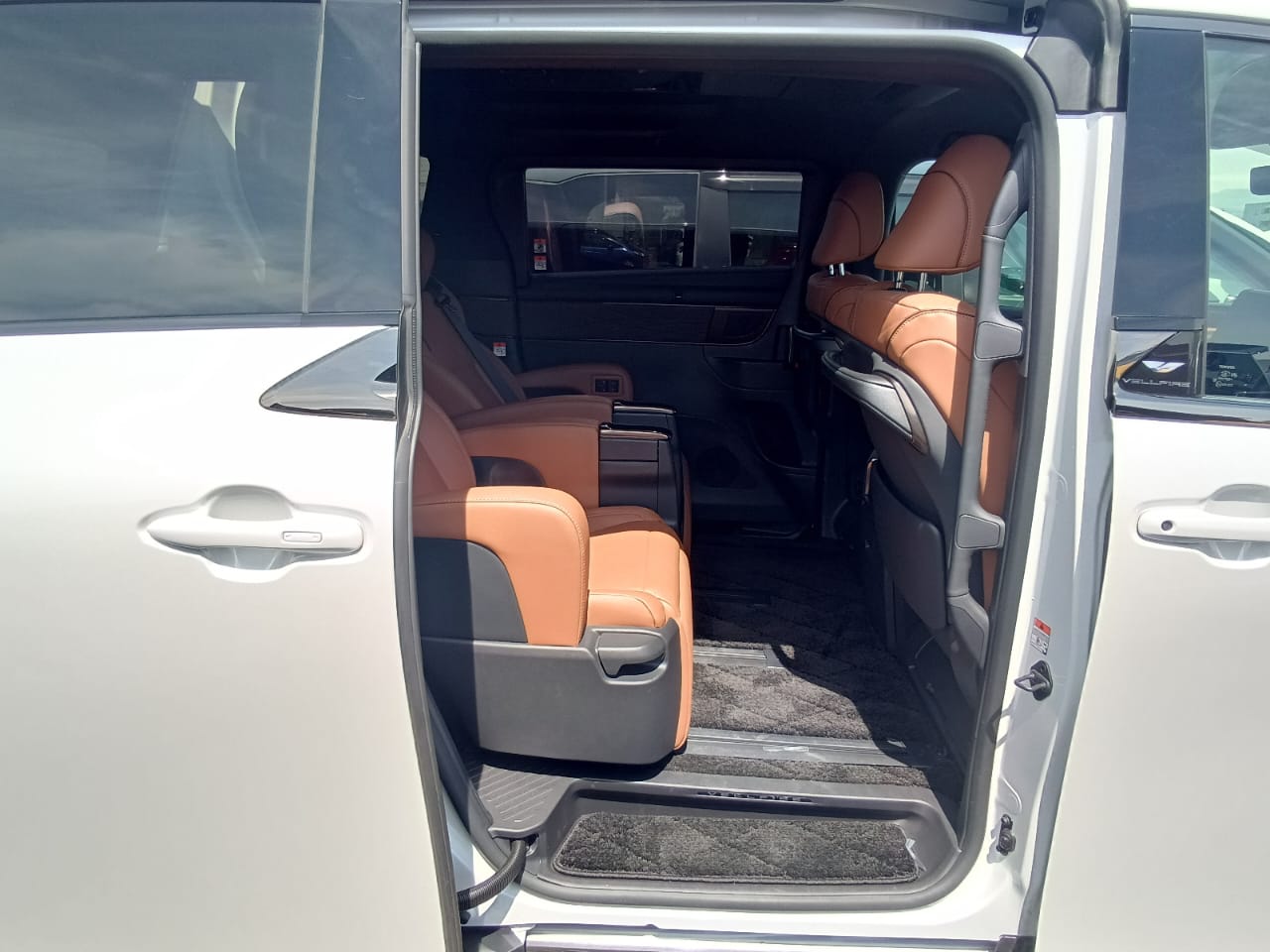 
								2024 toyota vellfire z premier (03314) full									
