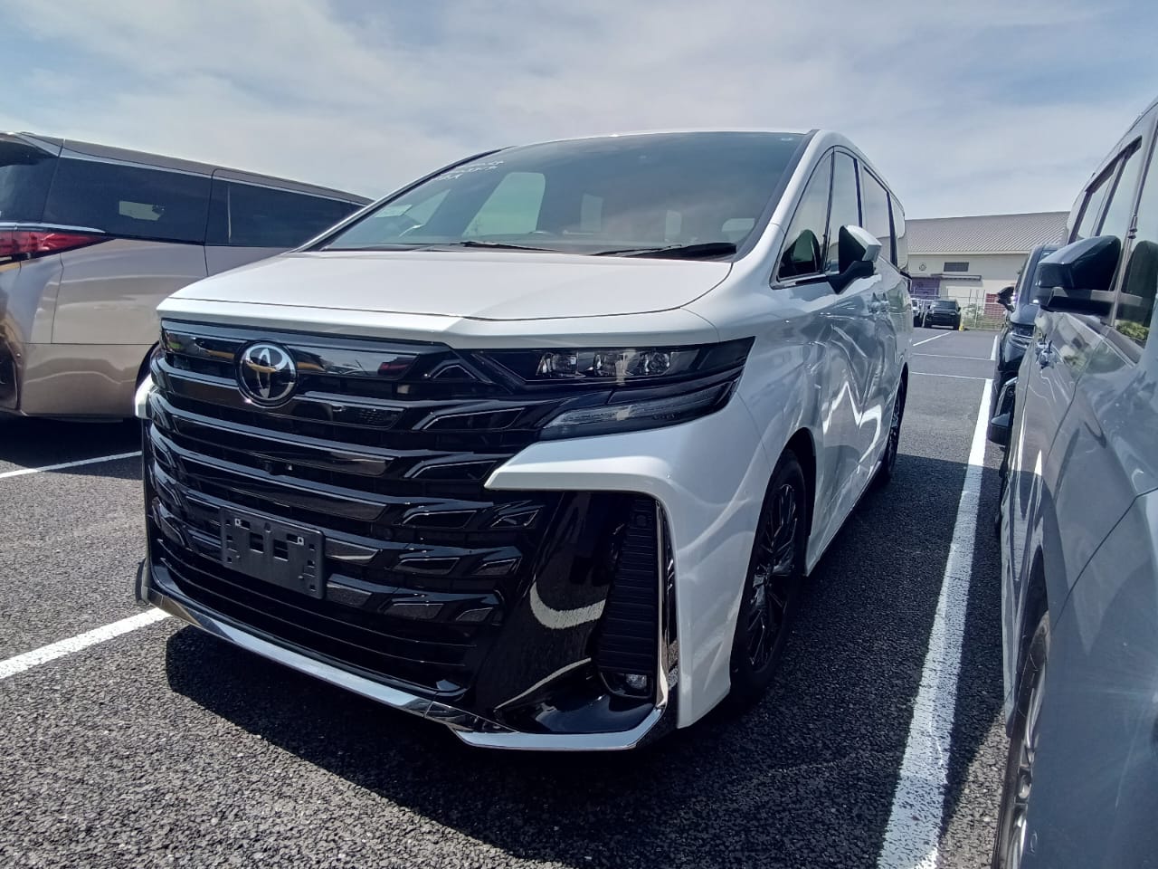 
								2024 toyota vellfire z premier (03314) full									