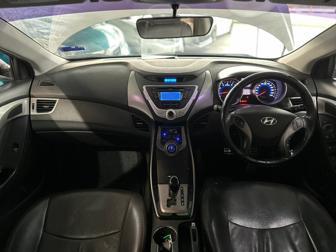 
								WA2181G HYUNDAI ELANTRA 2.6 AUTO full									