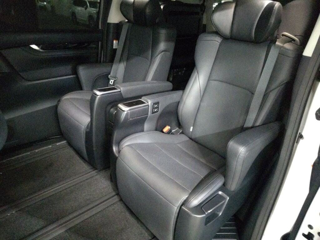 
								2022 toyota alphard sc (14579) full									