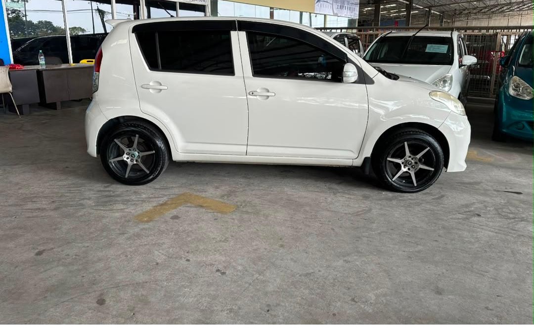 
								PJQ7218 perodua myvi 1.3 auto full									