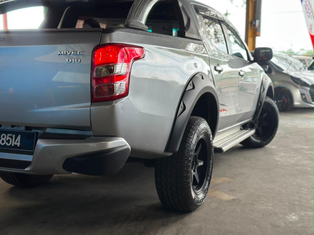 
								NDF8514 MITSUBISHI TRITON full									