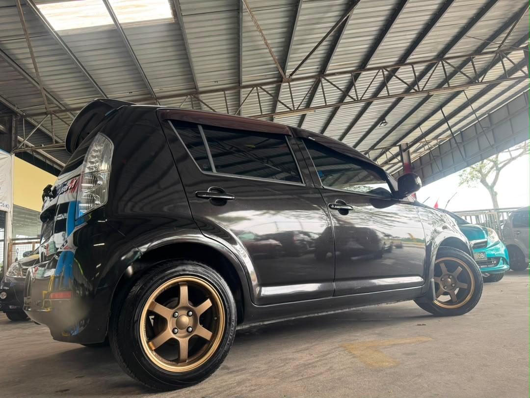 
								JLE5178 perodua myvi 1.3 auto full									