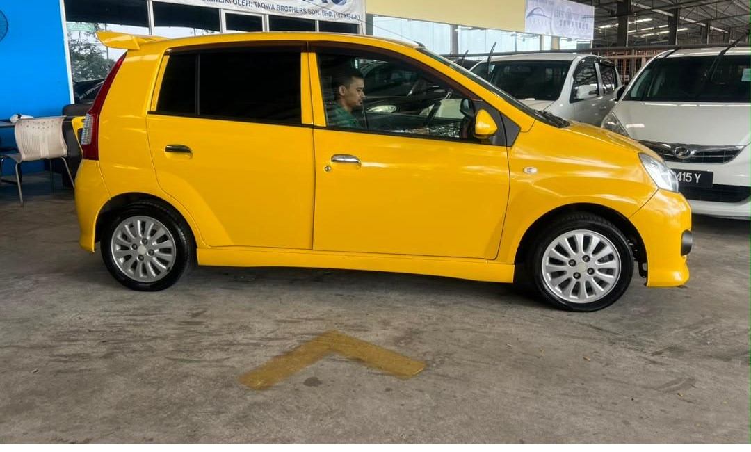 
								perodua viva 1.0 auto PJN4747 full									