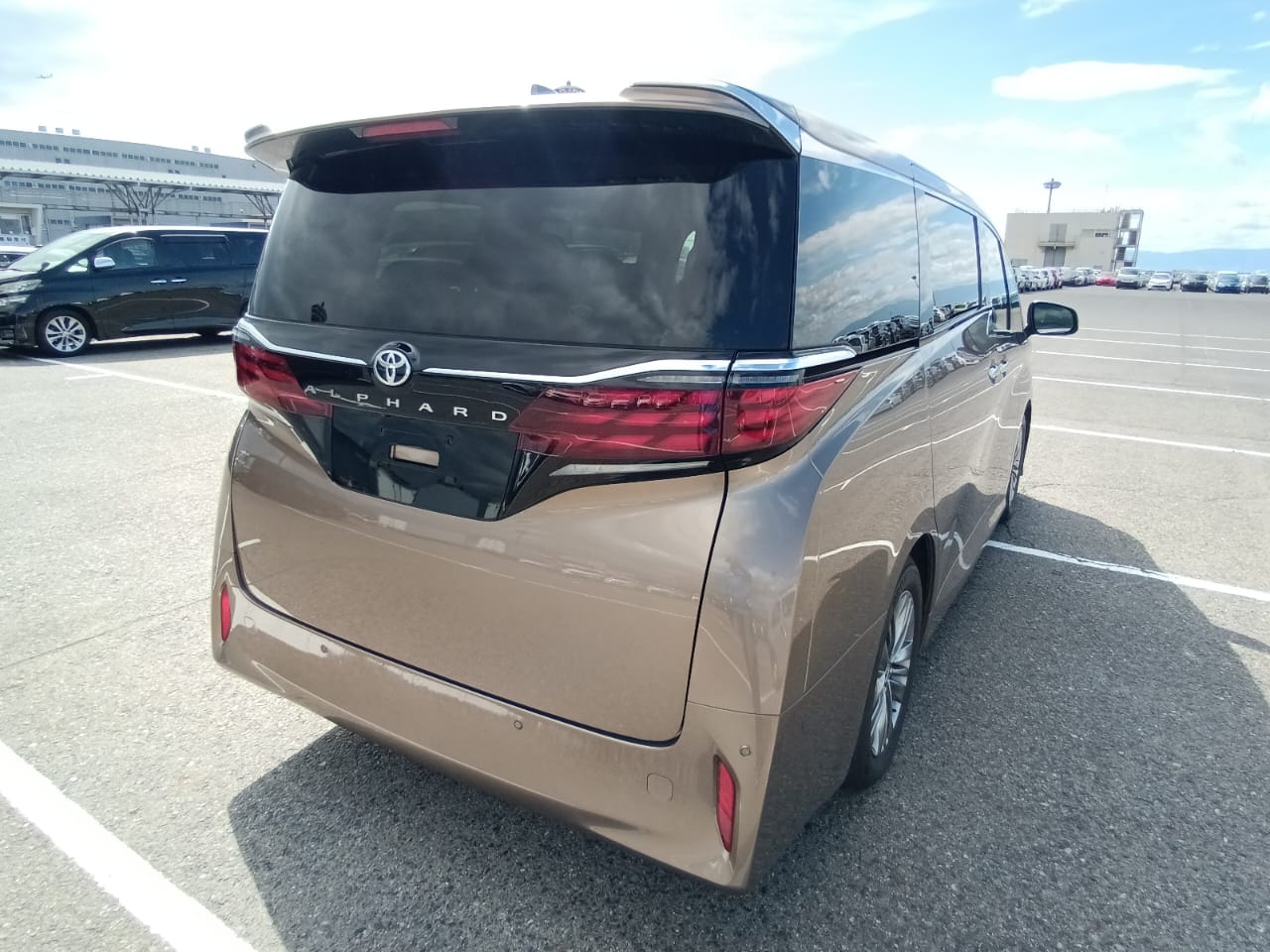 
								toyota alphard 2.5 z new facelift 04068 full									