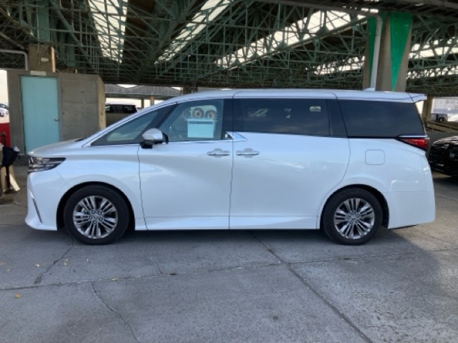 
								toyota alphard z new facelift 04665 full									
