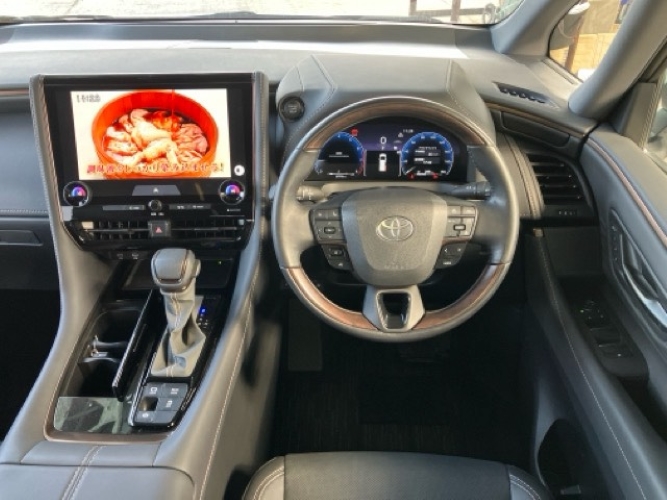 
								toyota alphard z new facelift 04665 full									