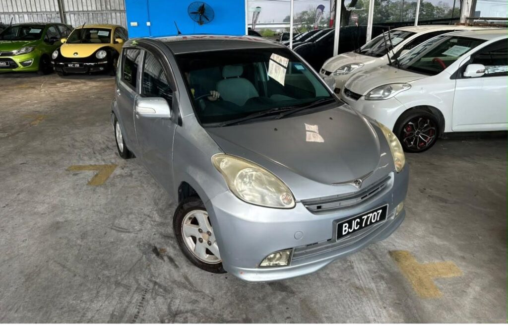 perodua myvi 1.3 auto BJC7707