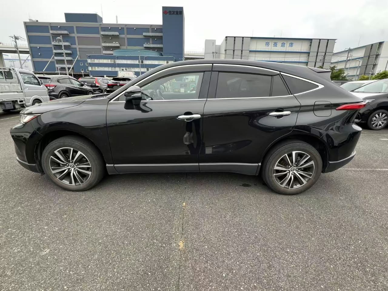 
								toyota harrier G 99397 full									