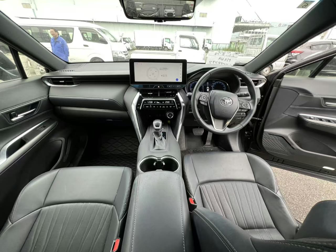 
								toyota harrier G 99397 full									