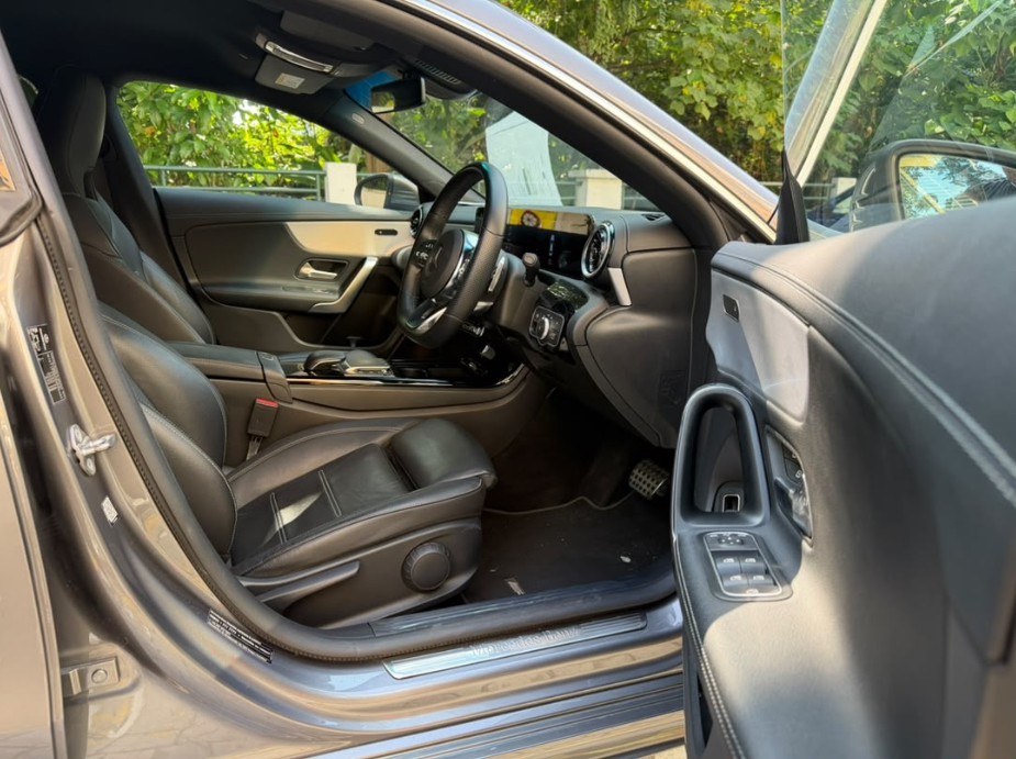 
								mercedes benz cla180 98284 full									