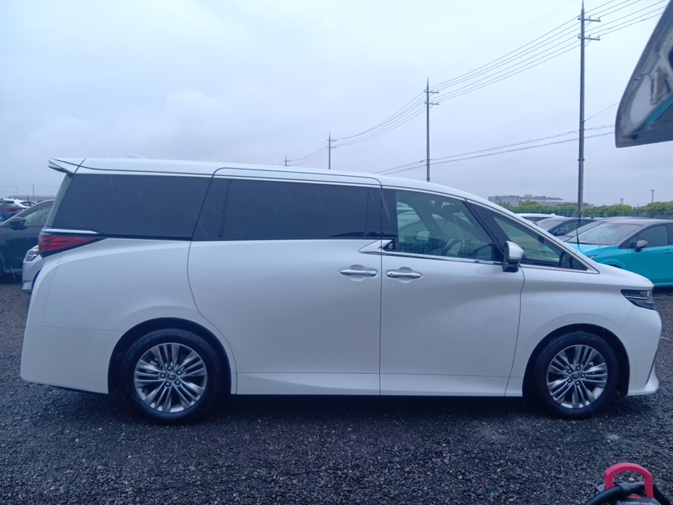 
								toyota alphard z 11659 full									