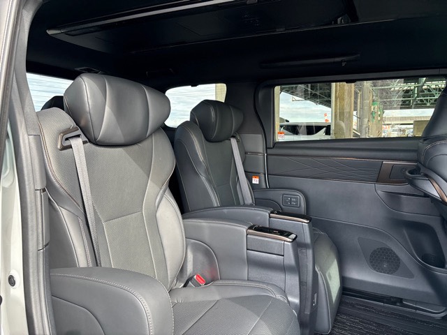 
								toyota alphard grade 5 10300 full									