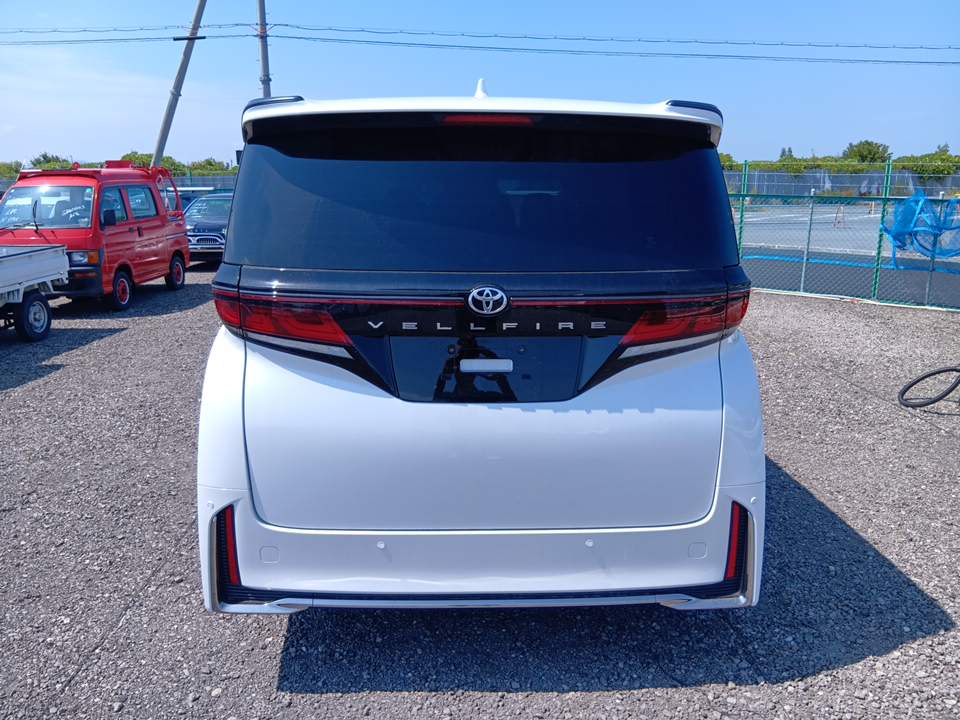 
								toyota vellfire z premier 13065 full									
