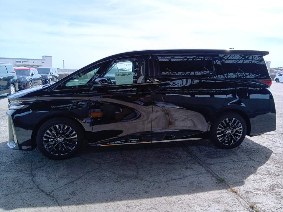 
								toyota vellfire z 03743 full									