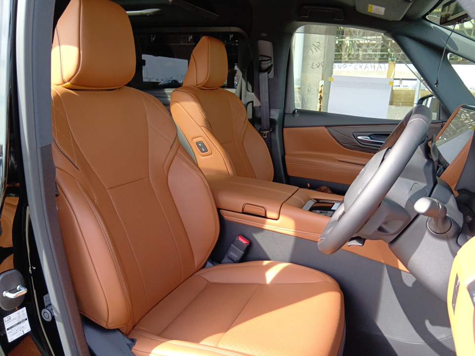 
								toyota vellfire z 03743 full									