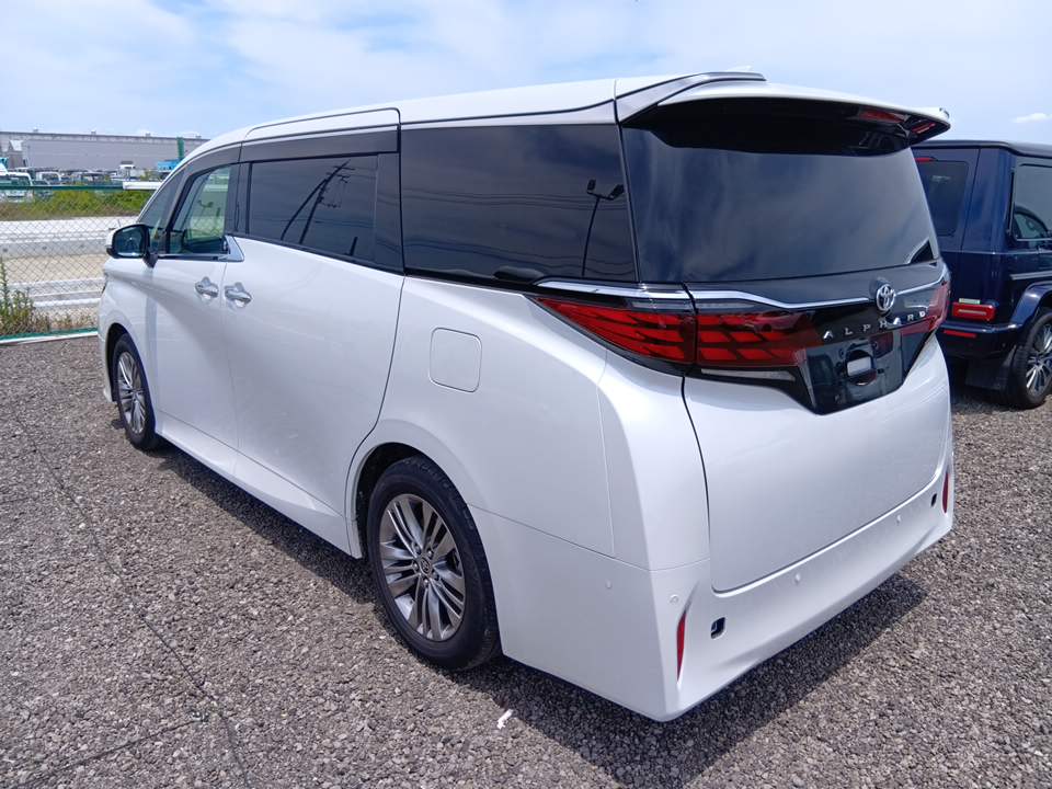 
								toyota alphard z 18010 full									