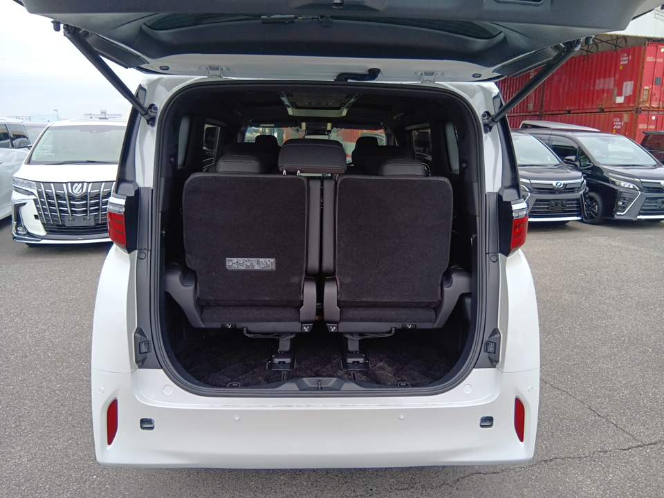 
								toyota alphard z 26049 full									