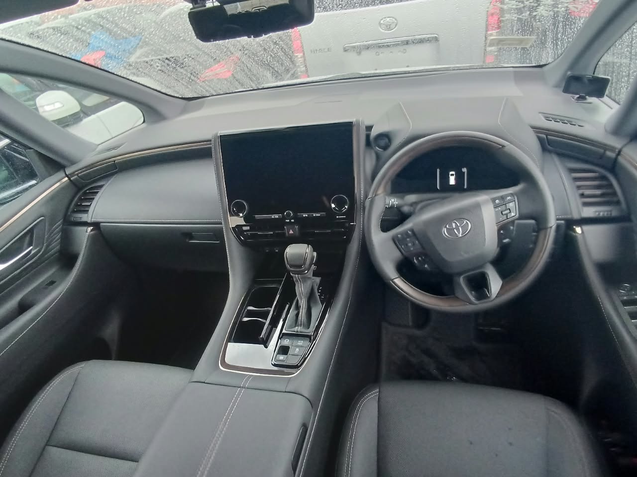 
								toyota alphard z 25614 full									
